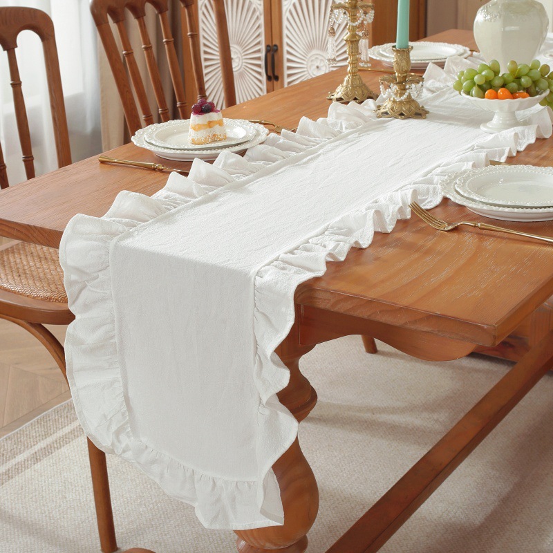 Solid Color Ruffled Rectangula - Linen Table Runner recension och pris